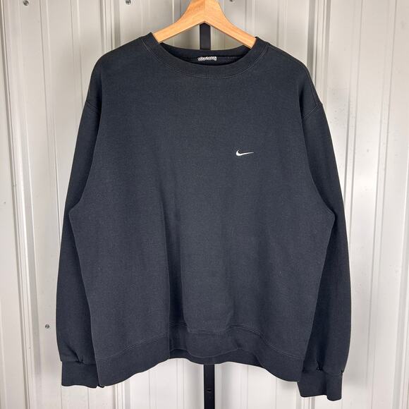 Nike Vintage 90s XL White Tag Black Essential Crewneck - Picture 1 of 4